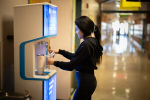 student using flowater machine