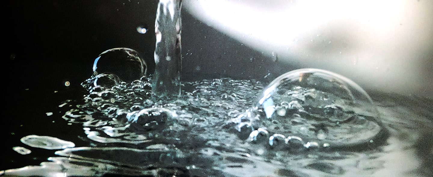 water bubbling