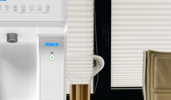 closeup of flowater essential 5x refill station
